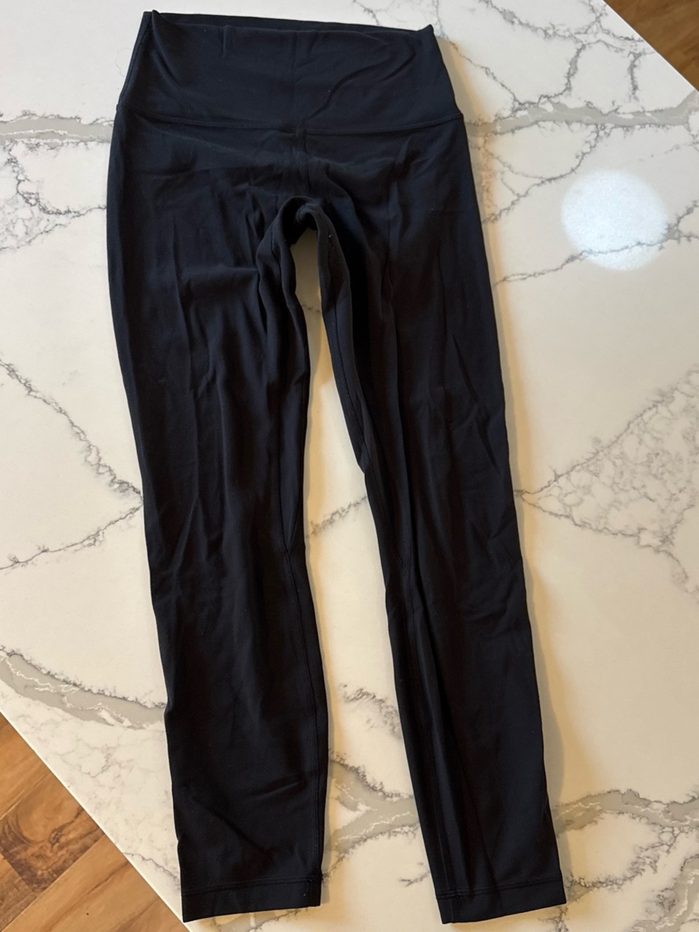 Lululemon Align Black high-waisted leggings 6